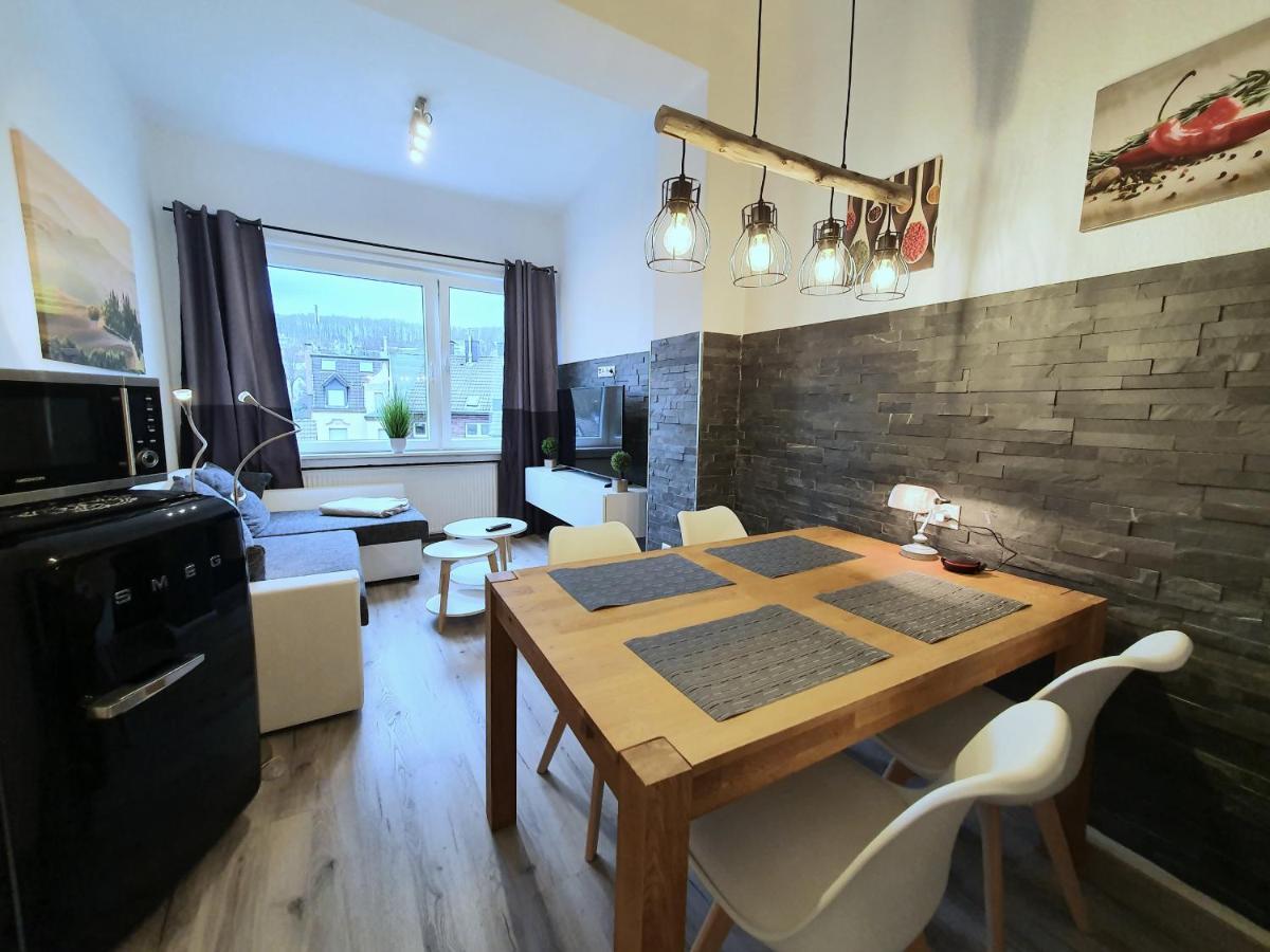 Moderne Wohlfuehloase Zentral In Seenaehe - Pillow Menu, 2 Stk 55" Smart Tvs, Netflix, Disneyplus Uvm Wetter  Zewnętrze zdjęcie
